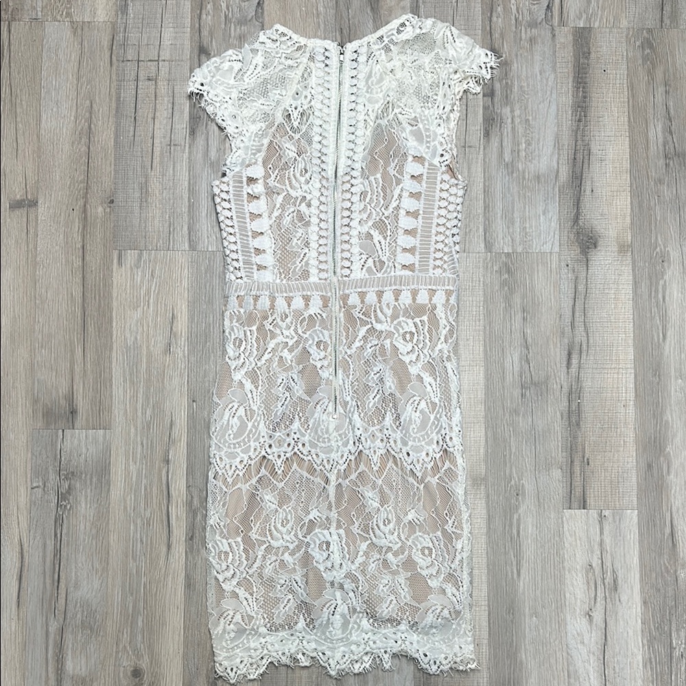 AKIRA Ivory Lace Midi Dress - Picture 2 of 2